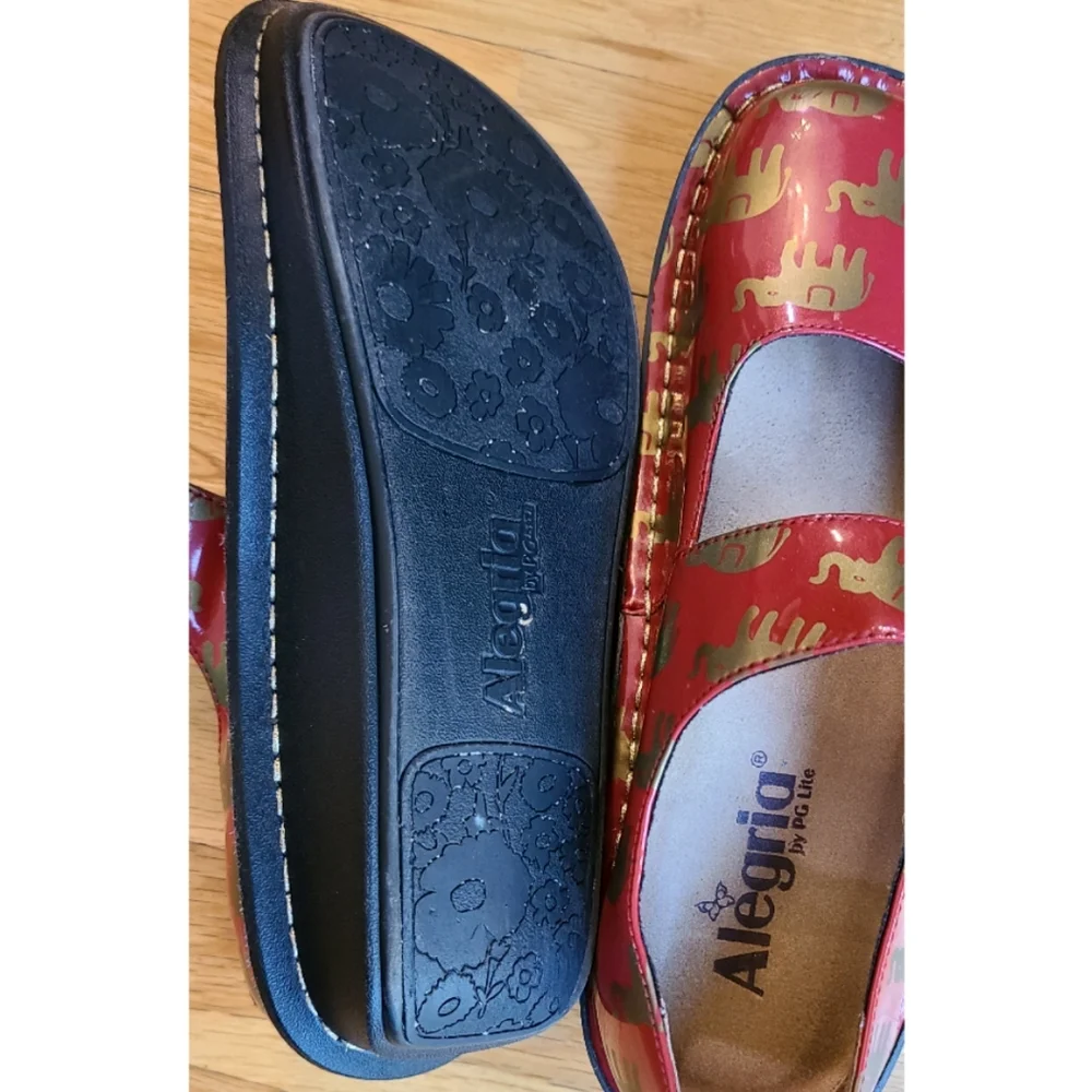 Alegria Paloma Mary Jane shoes Golden Elephant Patent Red Leather 6 Nurse